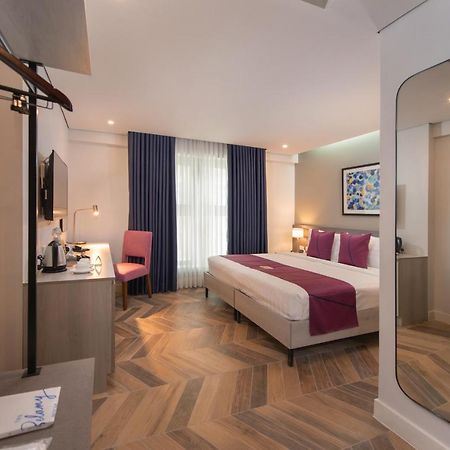 The Belamy House Managed By Hii Hotel Makati City Kültér fotó